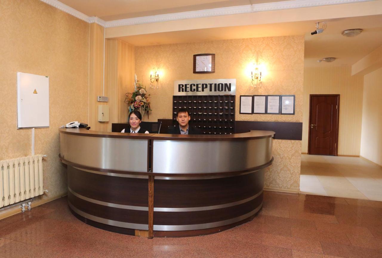 Экипаж Hotell Alma-Ata Exteriör bild